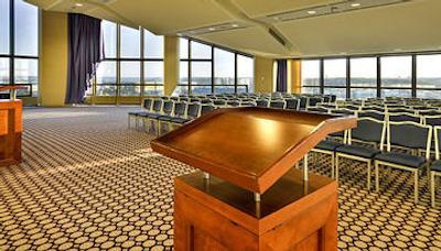 کرینتیا هتل پراگ