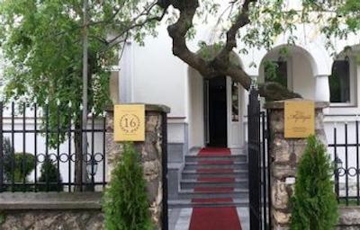 ویلا میستیک