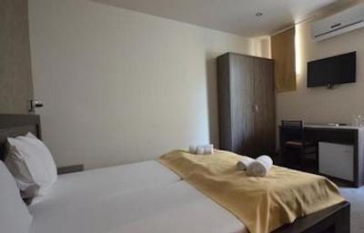 ویلا میستیک