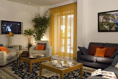 گلدن تولیپ رم ایرپورت