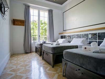 کاسا گراسیا هاستل