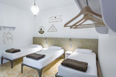 کاسا گراسیا هاستل