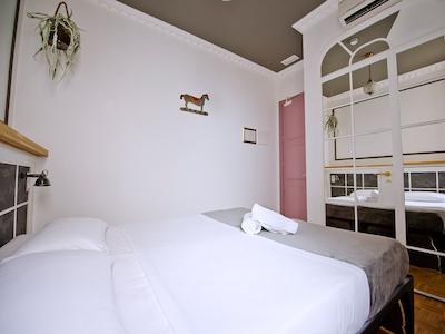 کاسا گراسیا هاستل