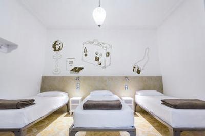 کاسا گراسیا هاستل