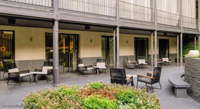 اج 10 اورکوینانا پلازا