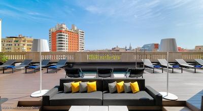 اج 10 اورکوینانا پلازا