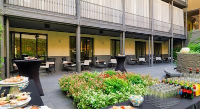 اج 10 اورکوینانا پلازا