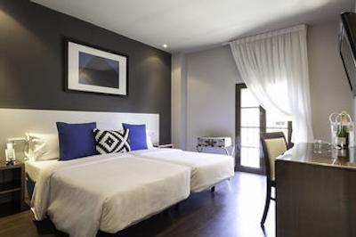 اکتا بی سی ان 40