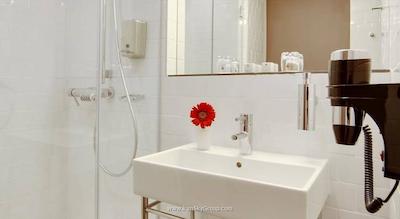 ازیموت هتل سنت-پیترزبورگ