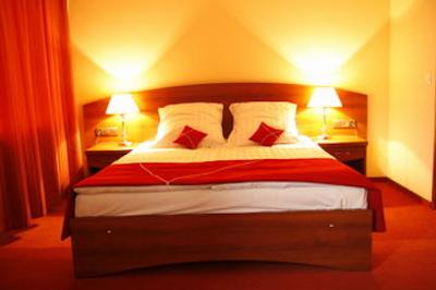 ازیموت هتل سنت-پیترزبورگ