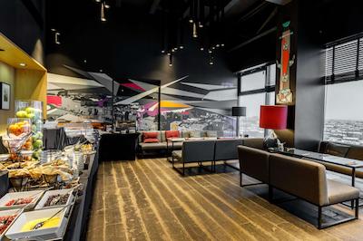 ازیموت هتل سنت-پیترزبورگ