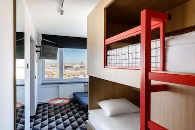 ازیموت هتل سنت-پیترزبورگ