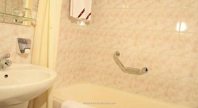 ازیموت هتل سنت-پیترزبورگ