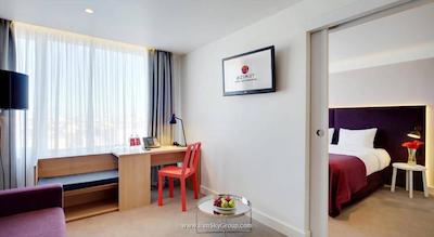 ازیموت هتل سنت-پیترزبورگ