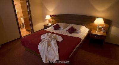 ازیموت هتل سنت-پیترزبورگ