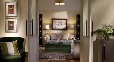 روکو فورت آستوریا هتل