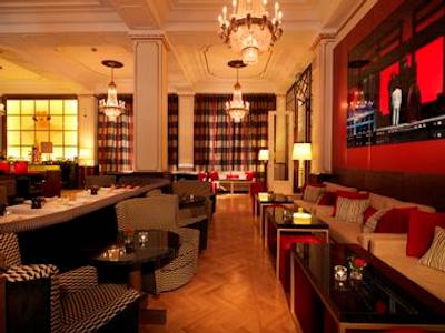 روکو فورت آستوریا هتل