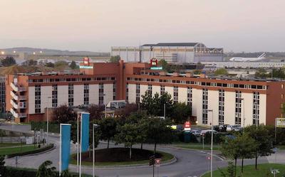 آیبیس استایلز پاریس رویسی سی ‌دی‌ جی