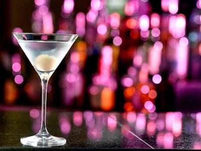 آیبیس استایلز پاریس رویسی سی ‌دی‌ جی