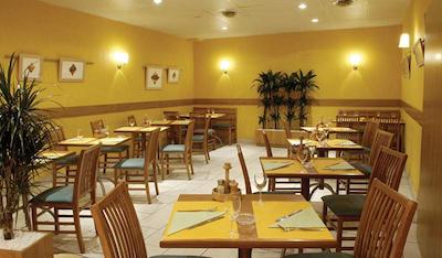 آیبیس استایلز پاریس رویسی سی ‌دی‌ جی