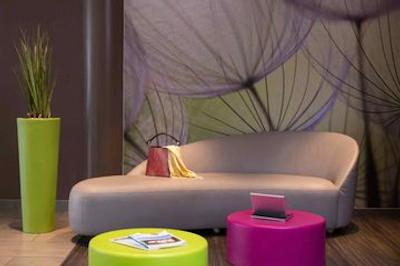 آیبیس استایلز پاریس رویسی سی ‌دی‌ جی