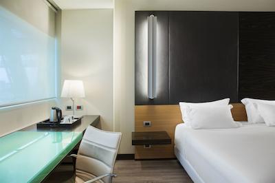 ان اچ لاگونا پالاس