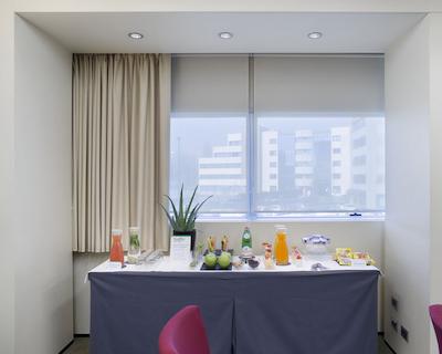 ان اچ لاگونا پالاس