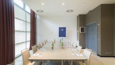 ان اچ لاگونا پالاس