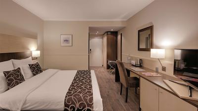 بست وسترن پلاس هتل دارمستات