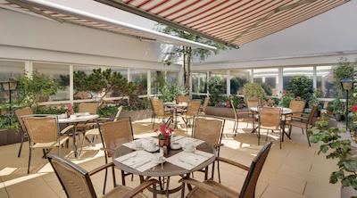 بست وسترن پلاس هتل دارمستات