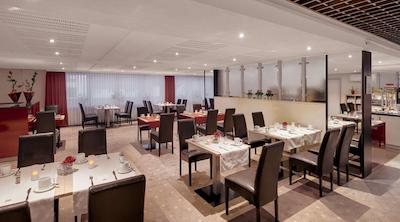 بست وسترن پلاس هتل دارمستات