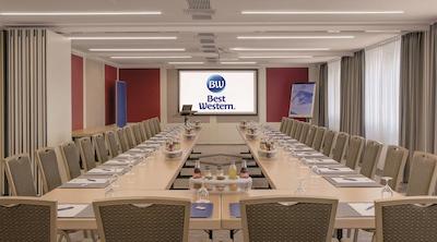 بست وسترن پلاس هتل دارمستات