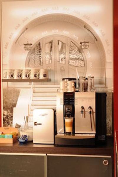 بست وسترن پلاس هتل دارمستات