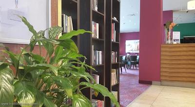 سورات آمباسادر برلین