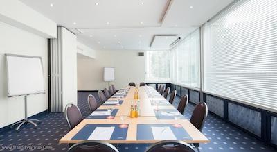 سورات آمباسادر برلین