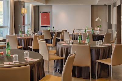 ان ‌اچ کالکشن میلانو پرزیدنت