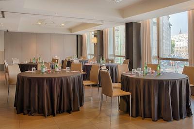 ان ‌اچ کالکشن میلانو پرزیدنت