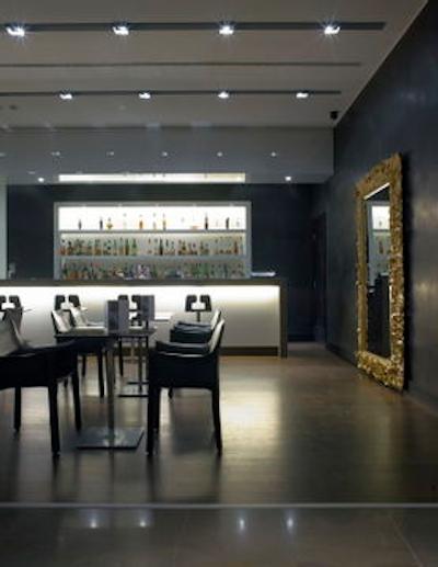 ان ‌اچ کالکشن میلانو پرزیدنت