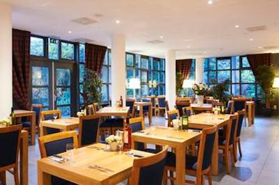 باستین آمستردام سنتروم-زویدوست