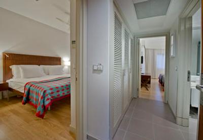 باروت هتل لارا