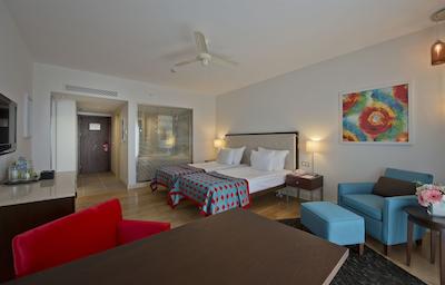 باروت هتل لارا