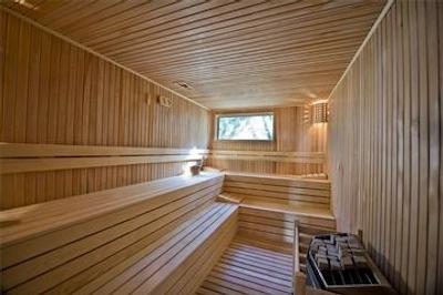 باروت هتل لارا