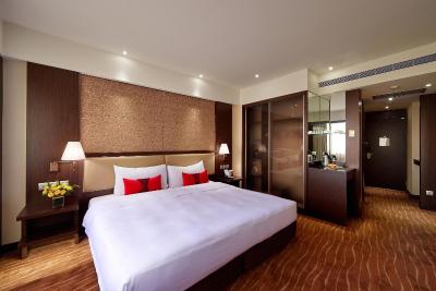 سانورلد داینستی