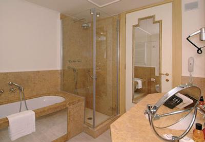 دی دراگومانی