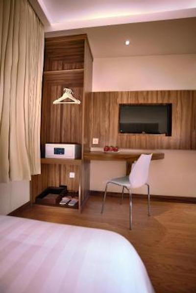 فیوهتل ال تی سی گلودوک جاکارتا