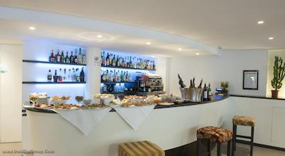 کارلایل بررا