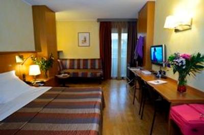 کارلایل بررا