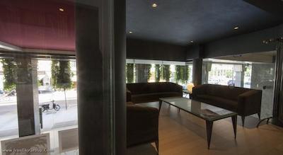 کارلایل بررا