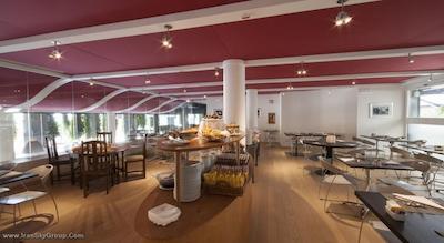 کارلایل بررا