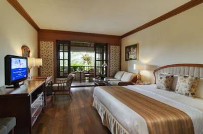 آیودیا ریزورت بالی